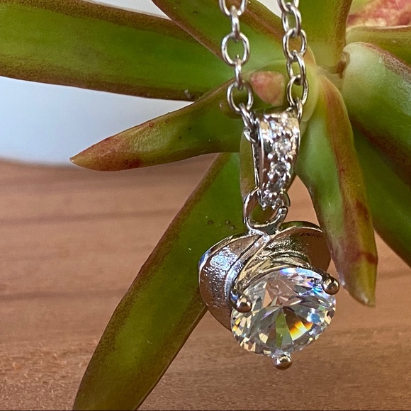 Swarovski Crystals Jewelry - Swarovski Crystals Necklace